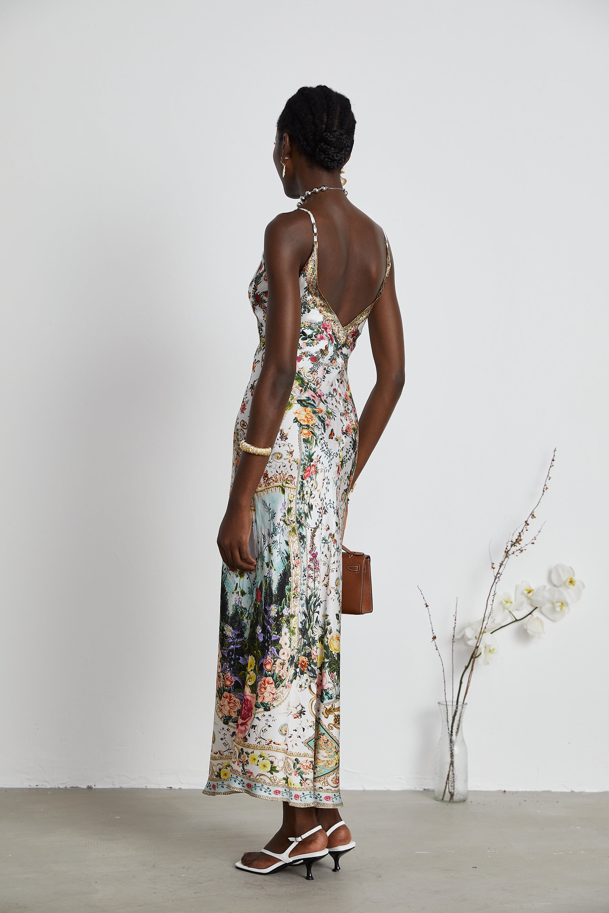 Isabelle V-neck floral-print maxi dress