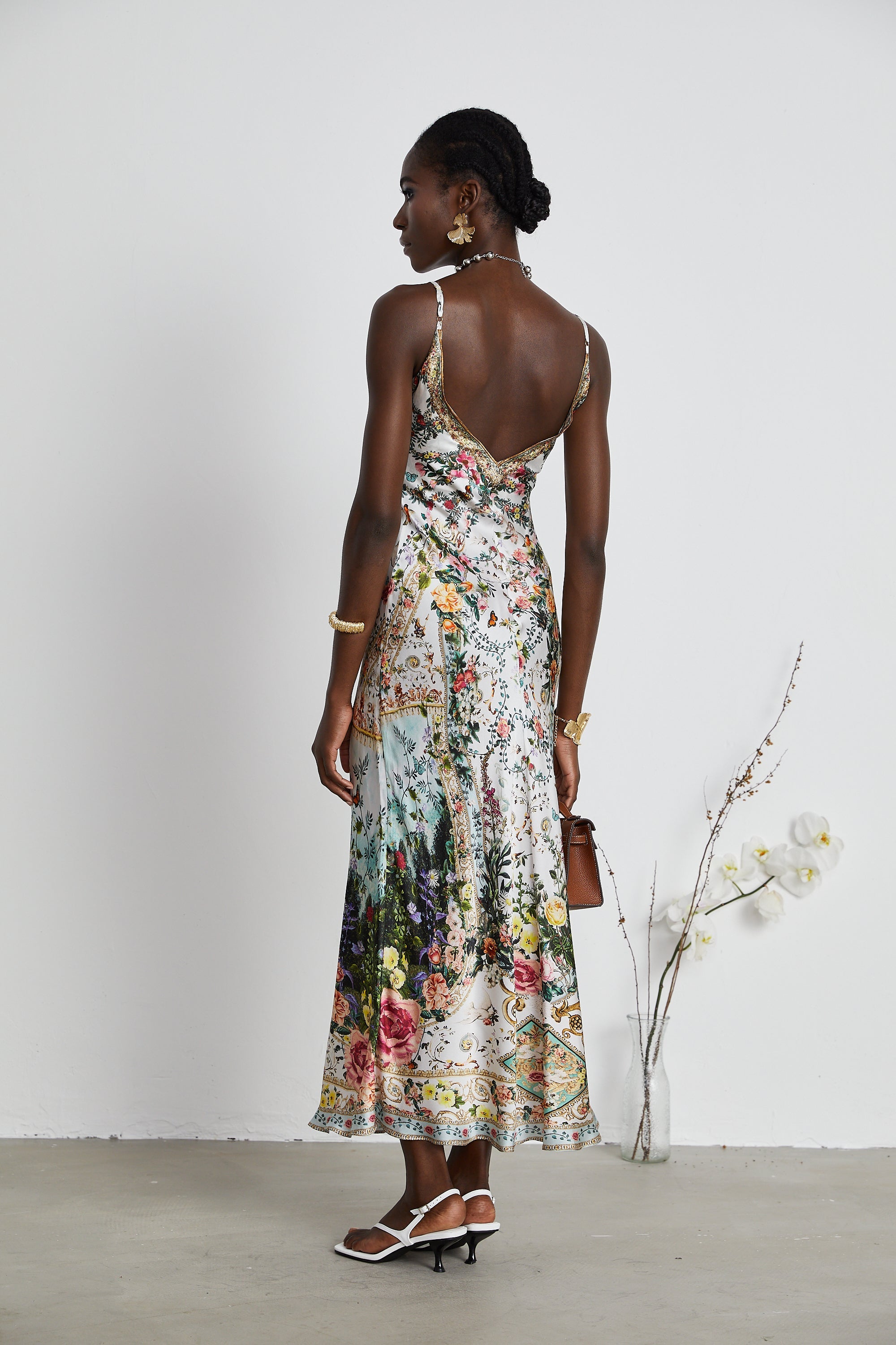 Isabelle V-neck floral-print maxi dress