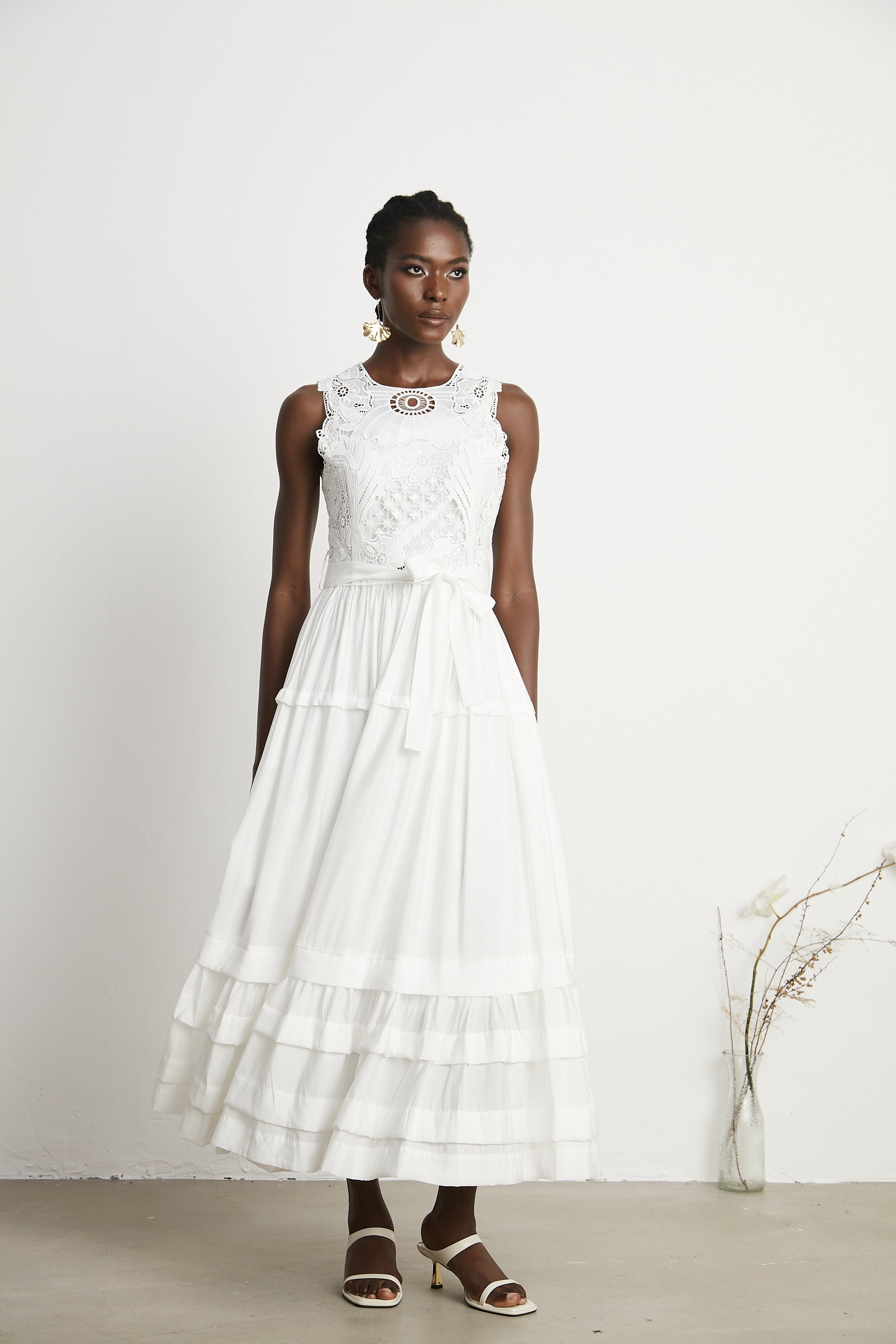 Aimée lace embroidery midi dress