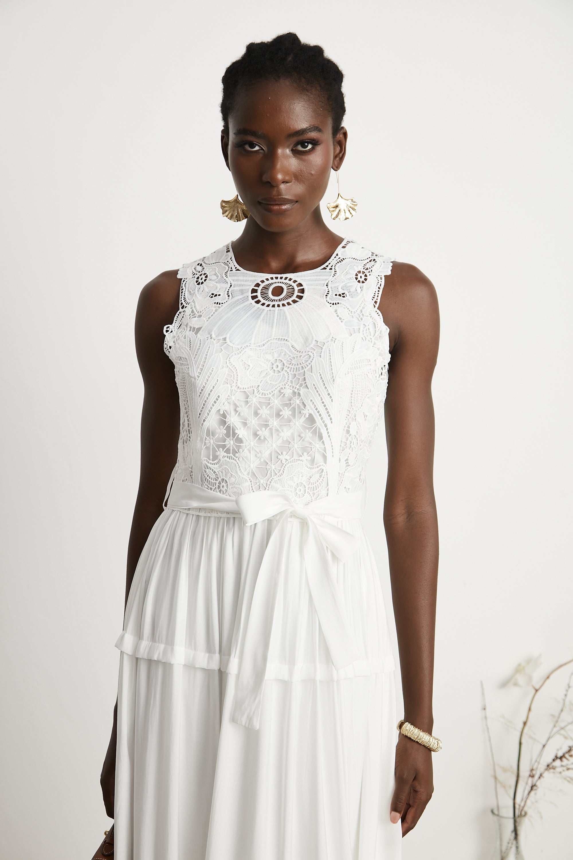 Aimée lace embroidery midi dress