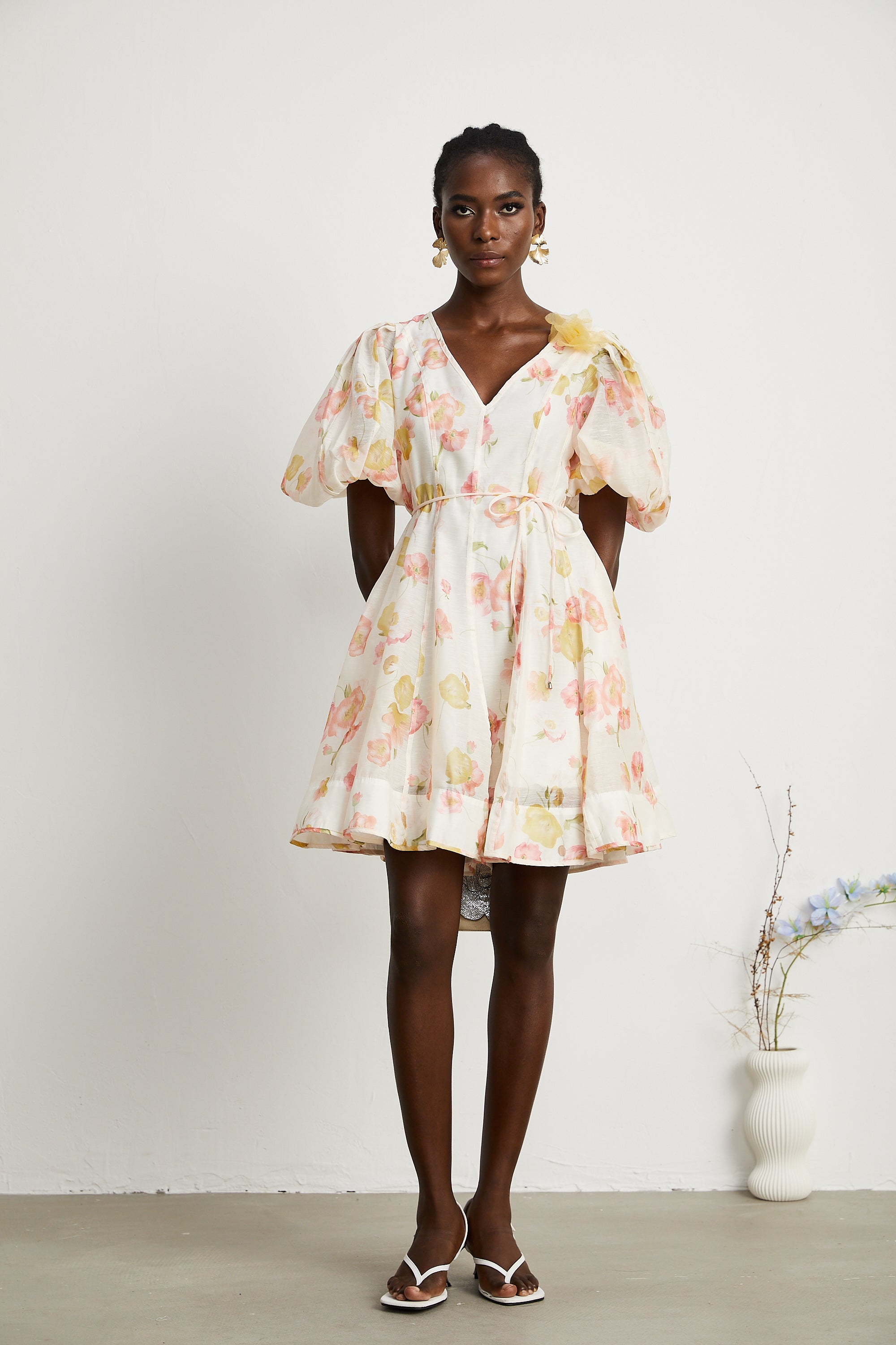 Lila floral-print puff-sleeved mini dress