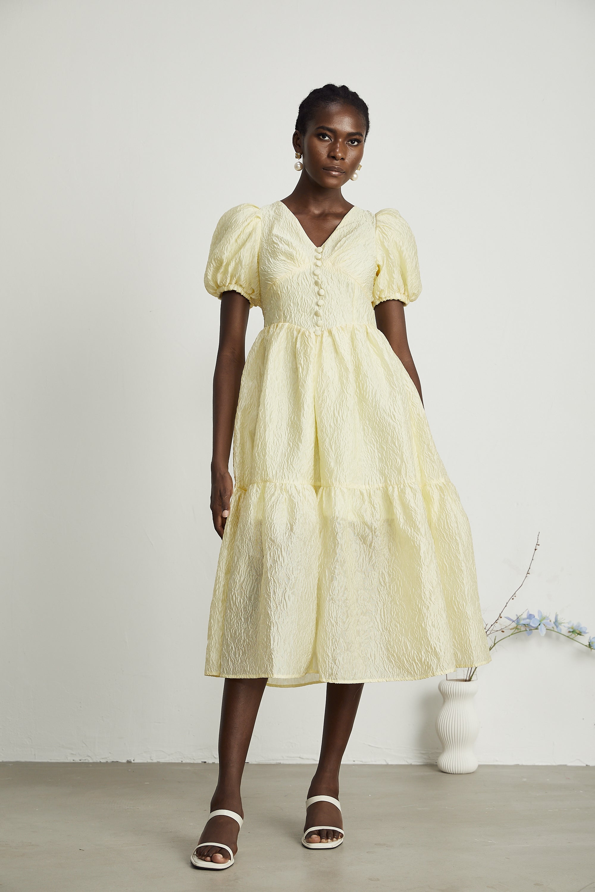 Elizabeth yellow jacquard midi dress