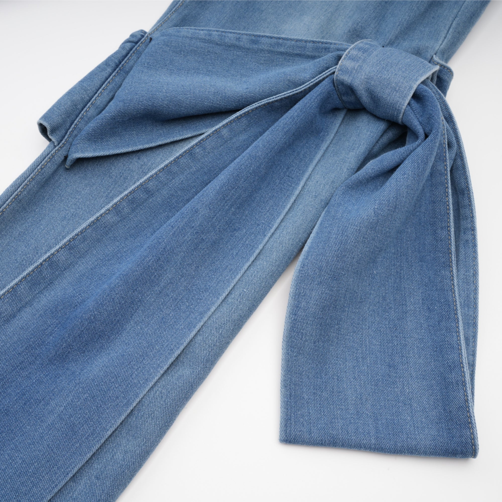 Ysabella bow-detail wide-leg jeans